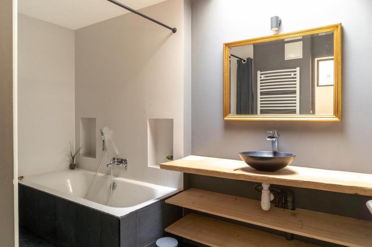 Charmante Maison Plain-pied Et Son Jardin Fleuri Holiday home Nantes